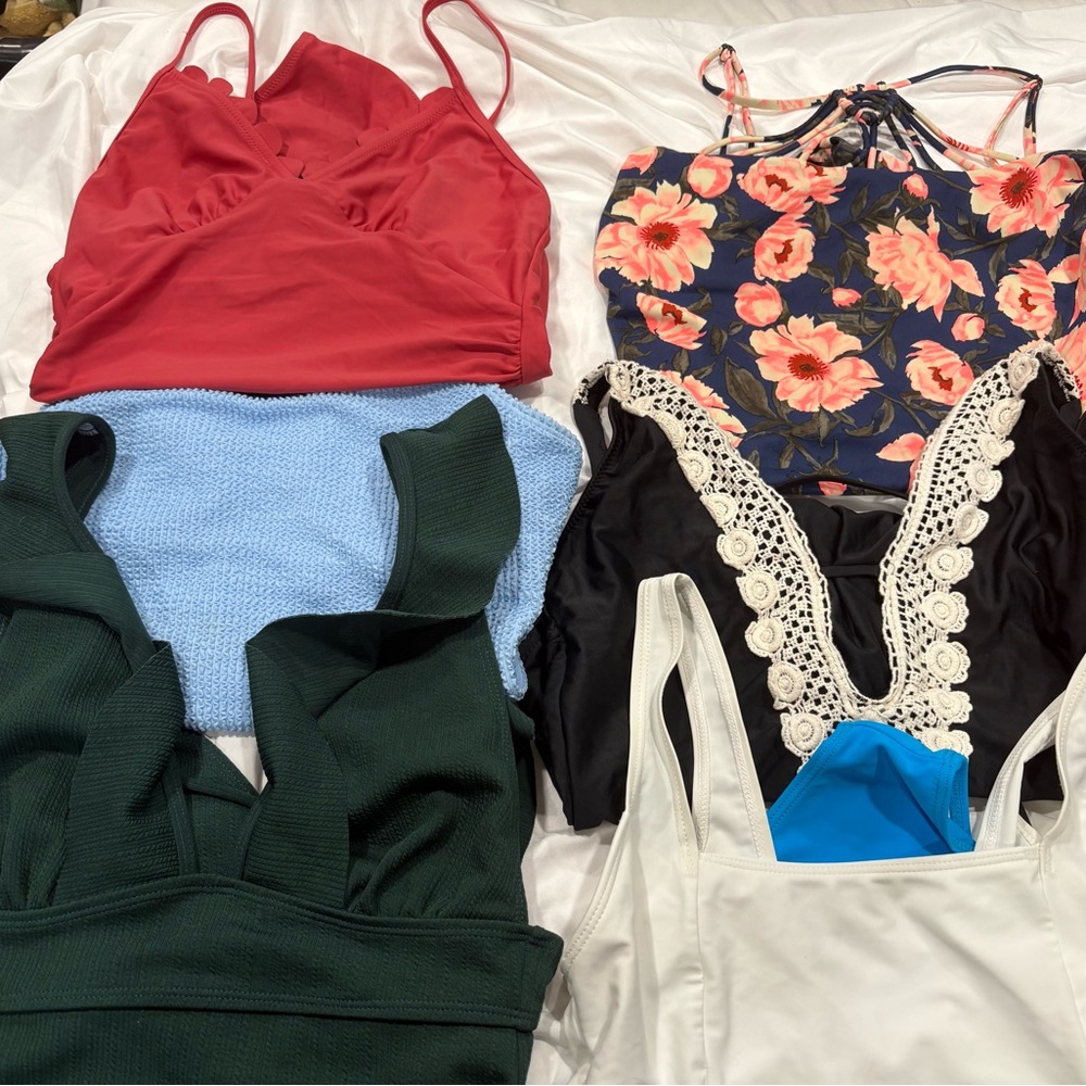 Lot of Cupshe M one piece bathing suits 25 pieces